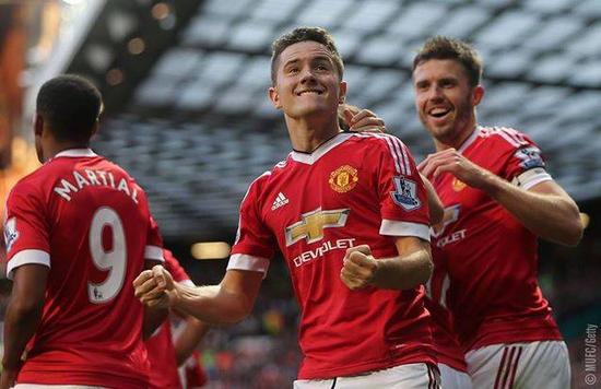 屏幕前的呼 屏幕前的呼